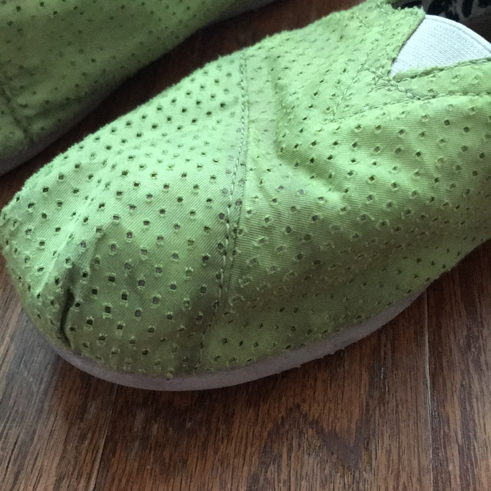 Lime Green Jersey Toms - Picture 7 of 13
